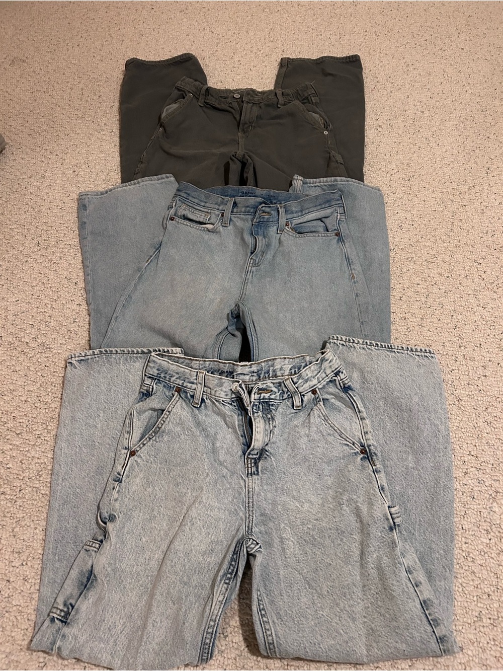 Old Navy Light Blue Washed Denim Jeans - High-Rise Look